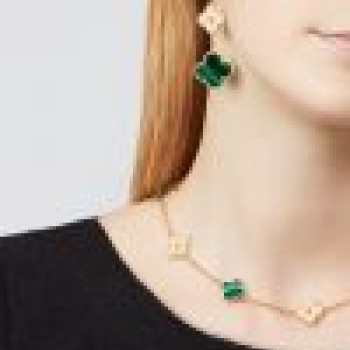 Vintage Alhambra necklace, 10 motifs