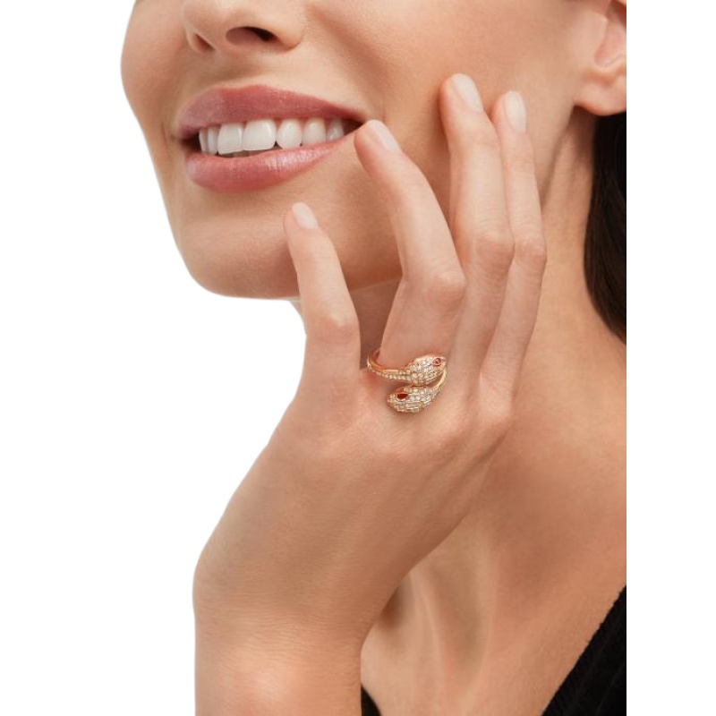 Serpenti Seduttori gilded snake ring