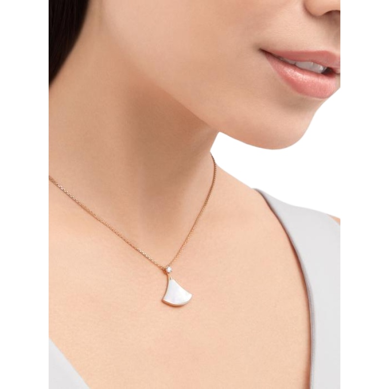 DIVAS’ DREAM Necklace DIVAS’ DREAM Necklace