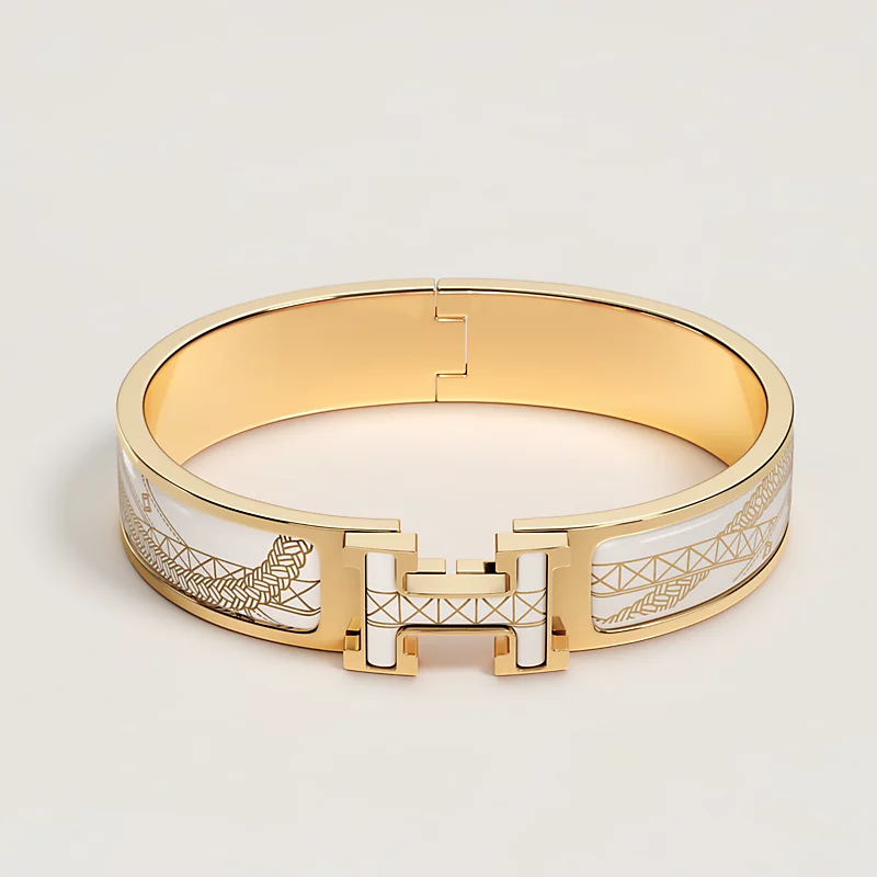 “Clic H Dog Casting Day” bracelet
