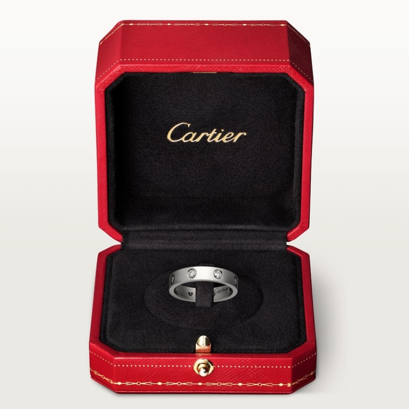 LOVE ring, small model, 8 diamonds LOVE ring, small model, 8 diamonds