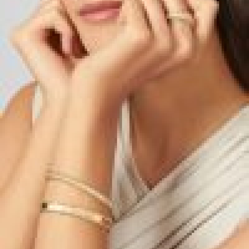 Perlée signature bracelet, medium model