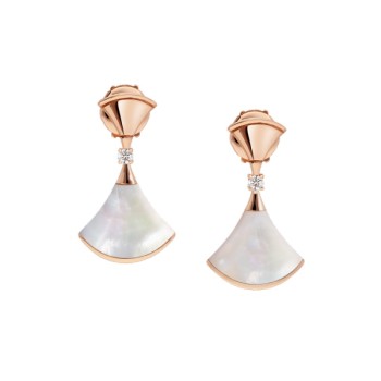 DIVAS’ DREAM earrings
