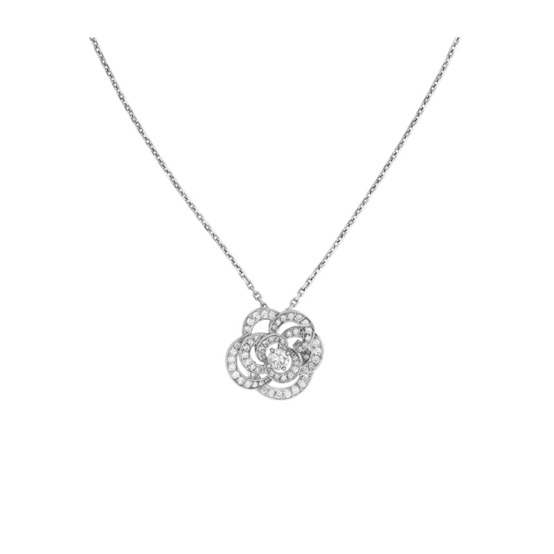 Fil de Camélia necklace Fil de Camélia necklace