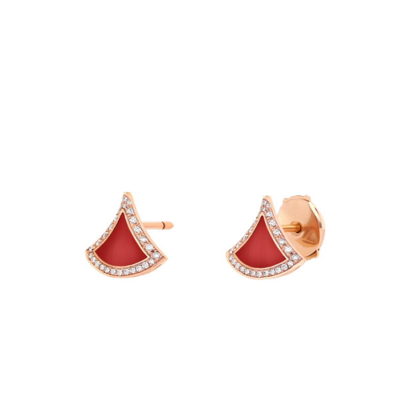DIVAS’ DREAM earrings