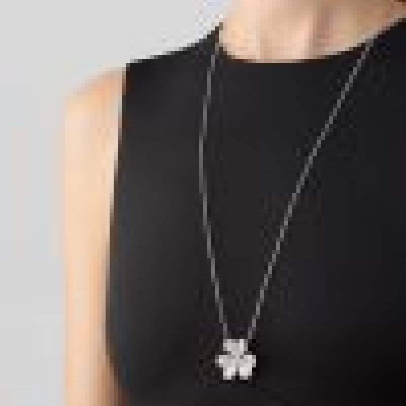 Frivole clip pendant, very large model Frivole clip pendant, very large model