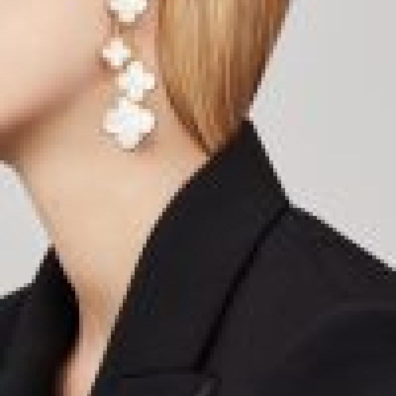 Magic Alhambra earrings, 4 motifs Magic Alhambra earrings, 4 motifs