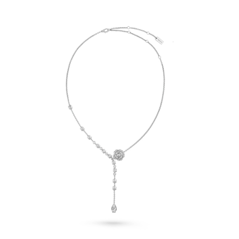 Bouton de Camélia necklace