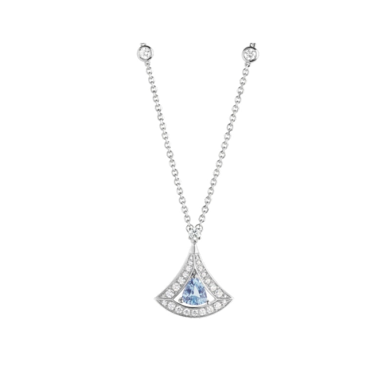 DIVAS’ DREAM Necklace DIVAS’ DREAM Necklace