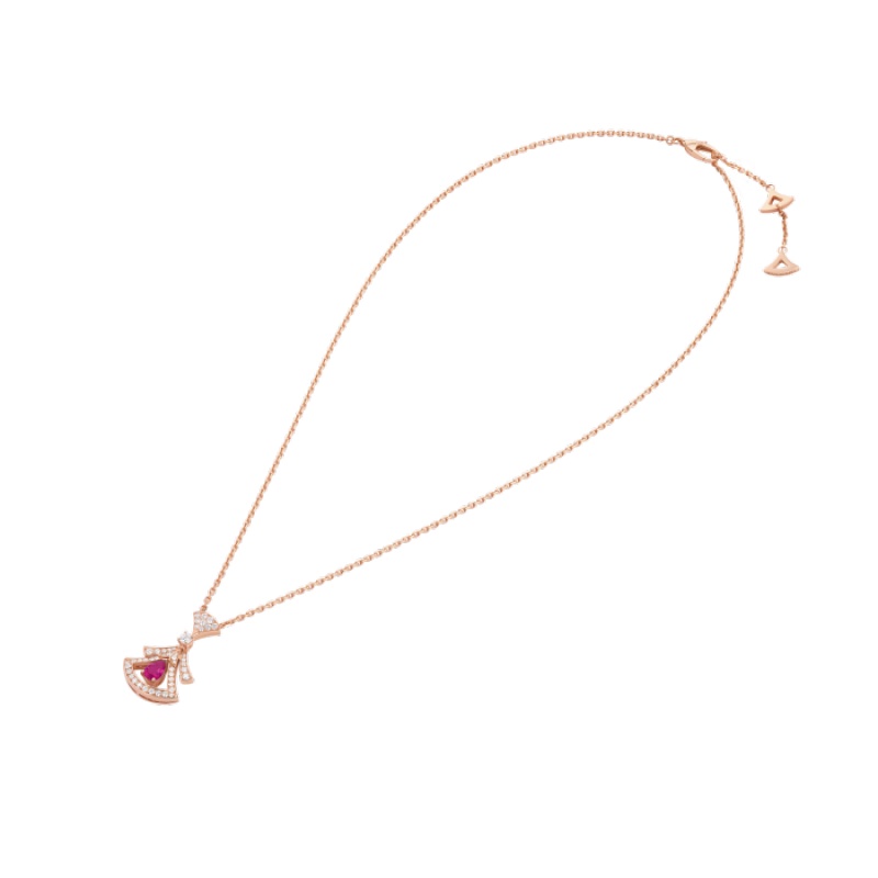 DIVAS’ DREAM Necklace DIVAS’ DREAM Necklace