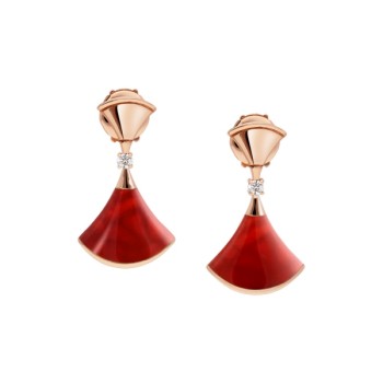 DIVAS’ DREAM earrings