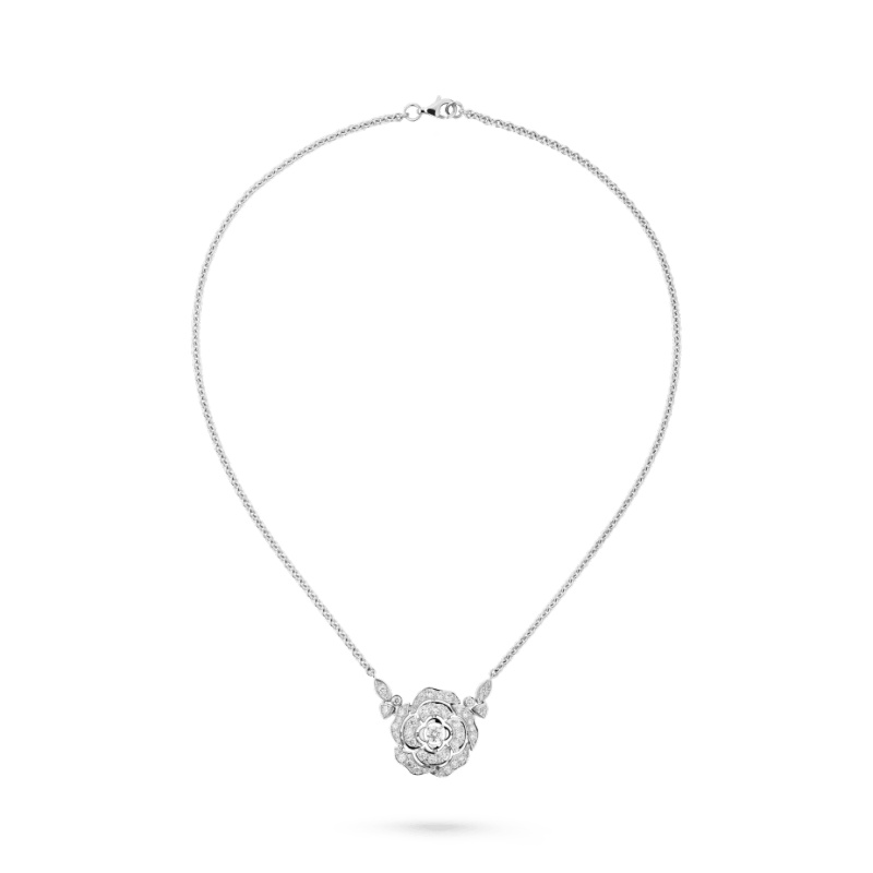 Bouton de Camélia transformable necklace Bouton de Camélia transformable necklace