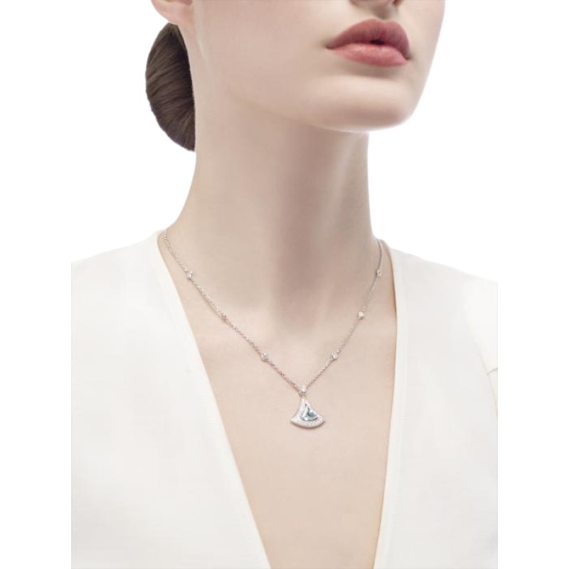 DIVAS’ DREAM Necklace DIVAS’ DREAM Necklace