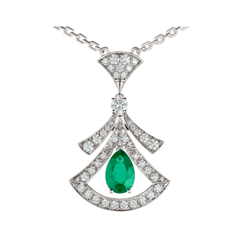 DIVAS’ DREAM Necklace DIVAS’ DREAM Necklace