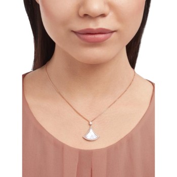 DIVAS’ DREAM Necklace DIVAS’ DREAM Necklace