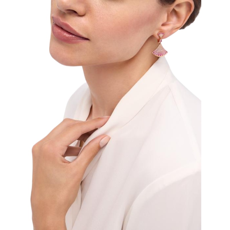 DIVAS’ DREAM earrings
