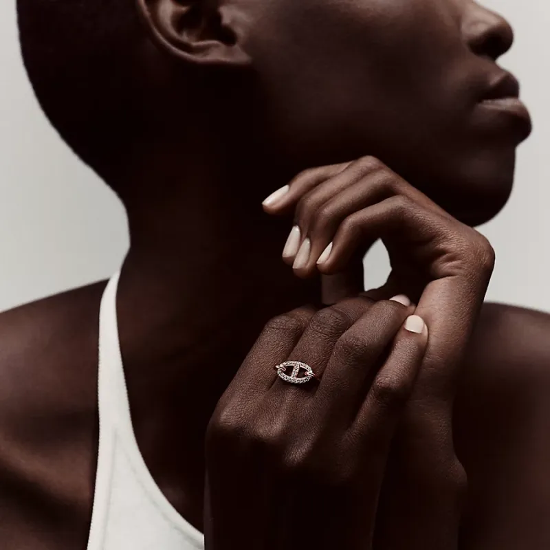 Farandole ring