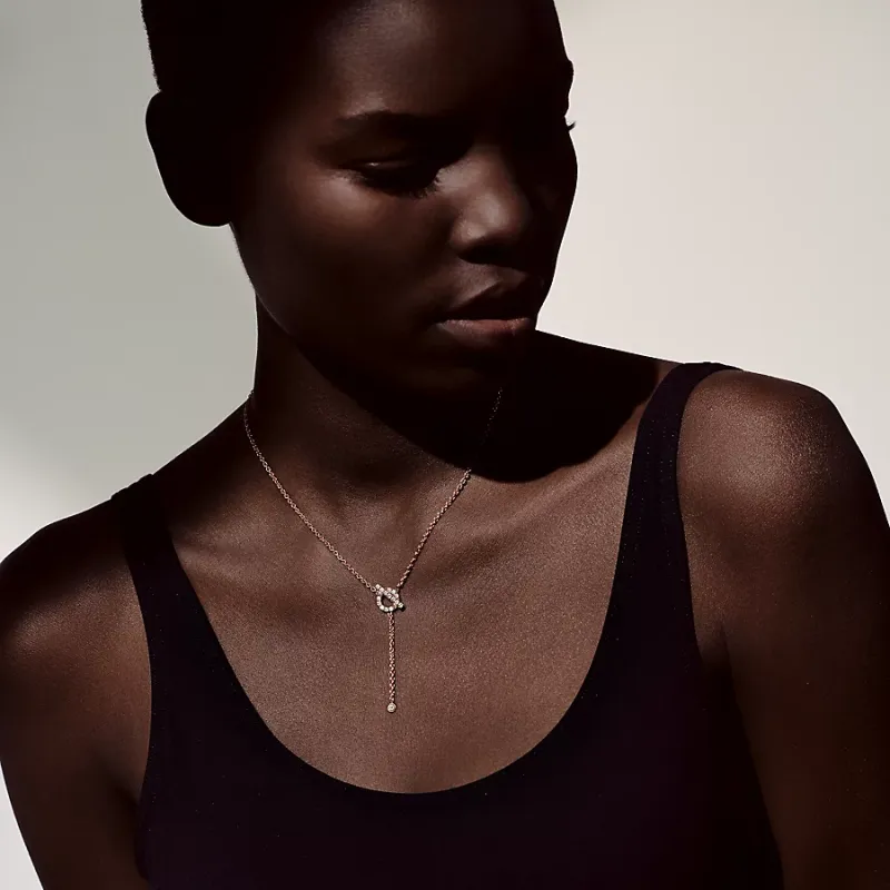 Finesse lariat necklace Finesse lariat necklace
