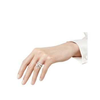 Van Cleef & Arpels Couture wedding band