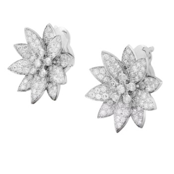 Van Cleef & Arpels Lotus earrings, medium model Van Cleef & Arpels Lotus earrings, medium model