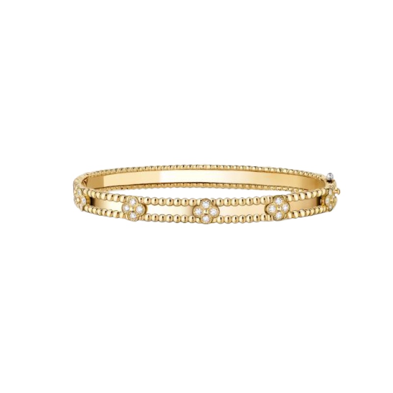 Van Cleef & Arpels Perlée sweet clovers bracelet, extra large model Van Cleef & Arpels Perlée sweet clovers bracelet, extra large model