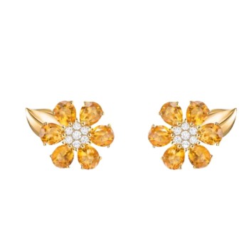 Van Cleef & Arpels Fleurs d’Hawa? earrings