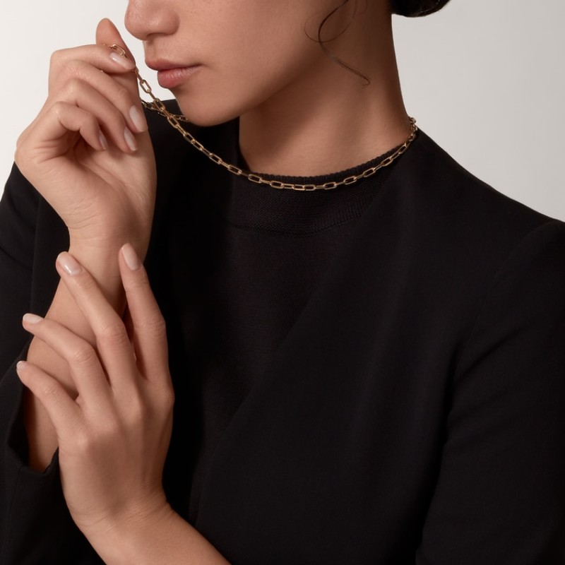Cartier Santos de Cartier necklace, chain, small model Cartier Santos de Cartier necklace, chain, small model