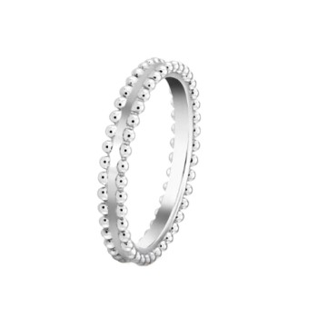 Van Cleef & Arpels Estelle wedding band