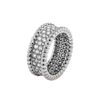 Van Cleef & Arpels Perlée diamonds ring, 3 rows