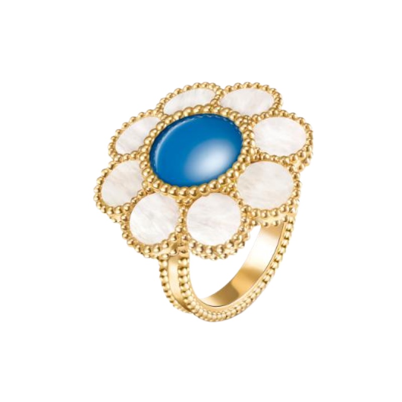 Van Cleef & Arpels Paquerette ring Van Cleef & Arpels Paquerette ring