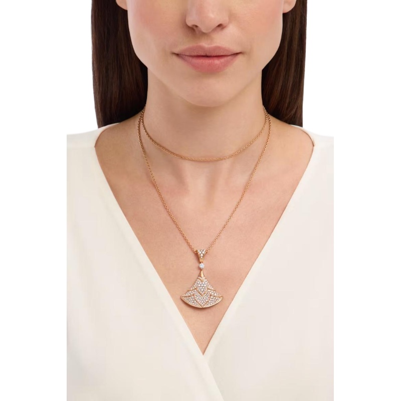 Bvlgari Divas’ Dream Necklace