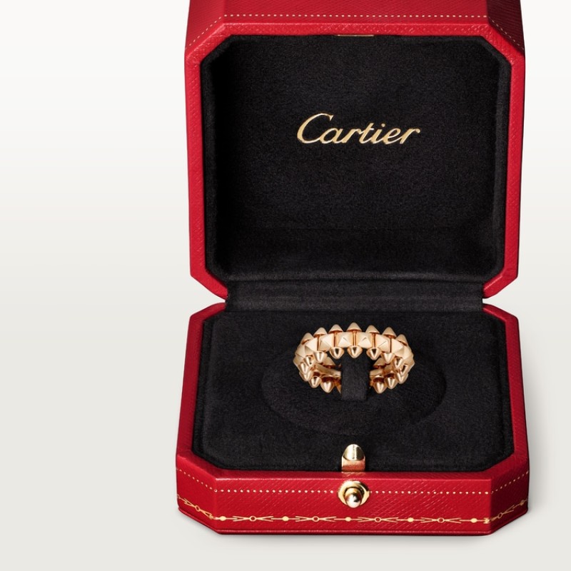 Clash de Cartier ring, medium model Clash de Cartier ring, medium model