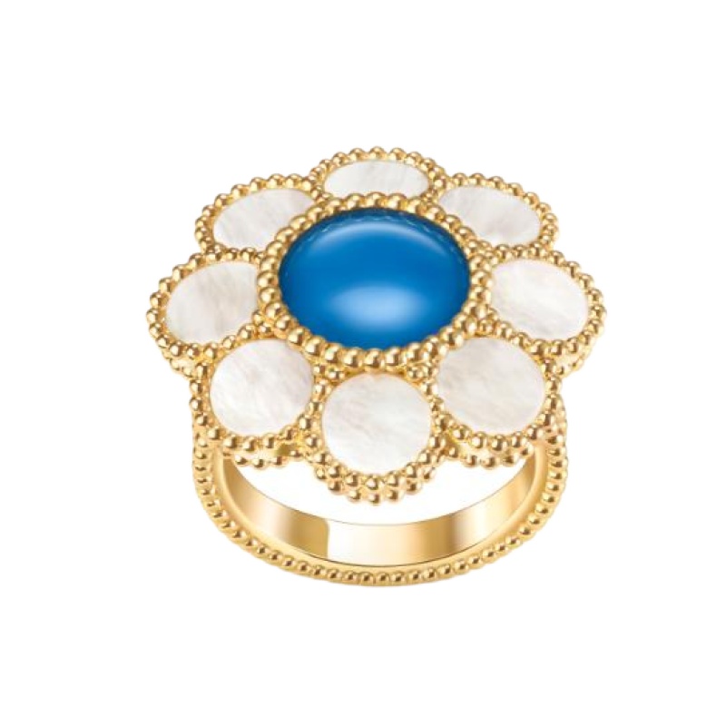 Van Cleef & Arpels Paquerette ring Van Cleef & Arpels Paquerette ring