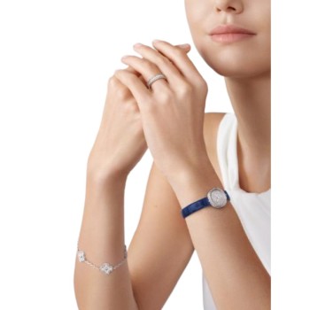 Van Cleef & Arpels Vintage Alhambra bracelet, 5 motifs Van Cleef & Arpels Vintage Alhambra bracelet, 5 motifs