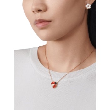 Van Cleef & Arpels Lucky Spring earrings, plum blossom Van Cleef & Arpels Lucky Spring earrings, plum blossom