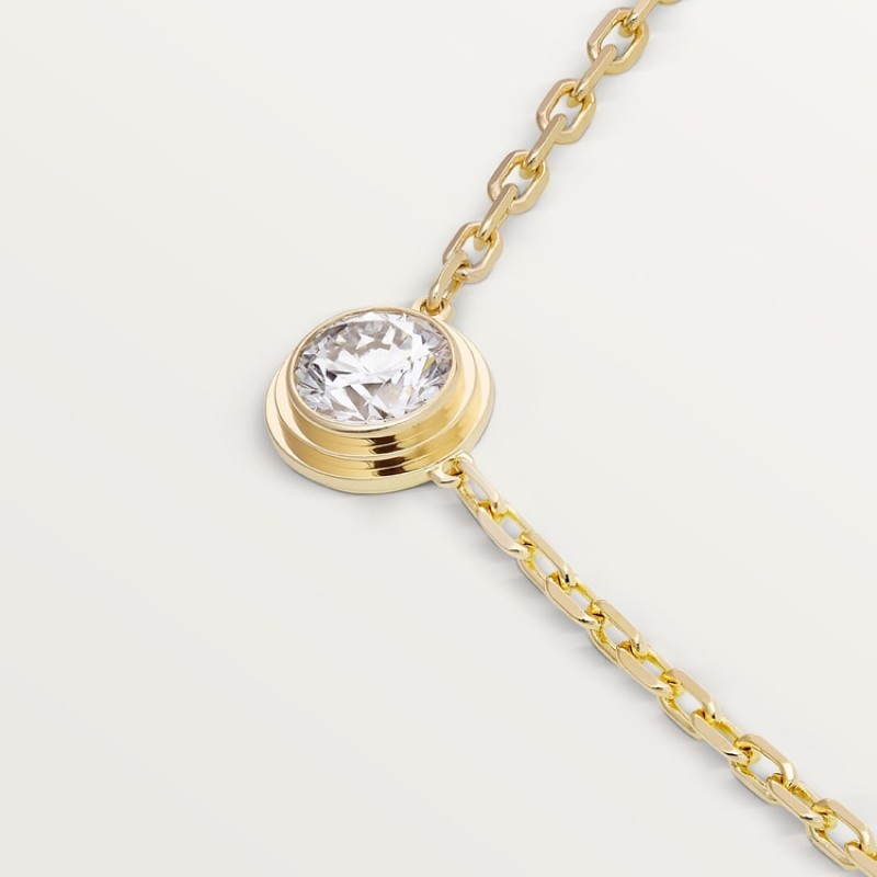 Cartier d’Amour pendant, brilliant-cut diamond, large model Cartier d’Amour pendant, brilliant-cut diamond, large model