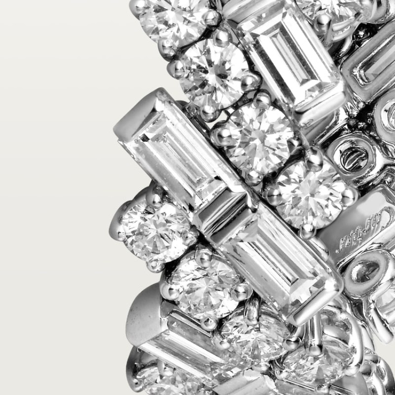 Reflection de Cartier wedding band, diamonds