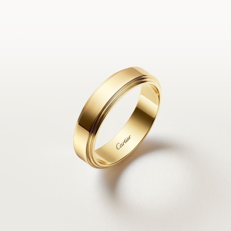 Cartier d’Amour wedding ring, 5 mm width