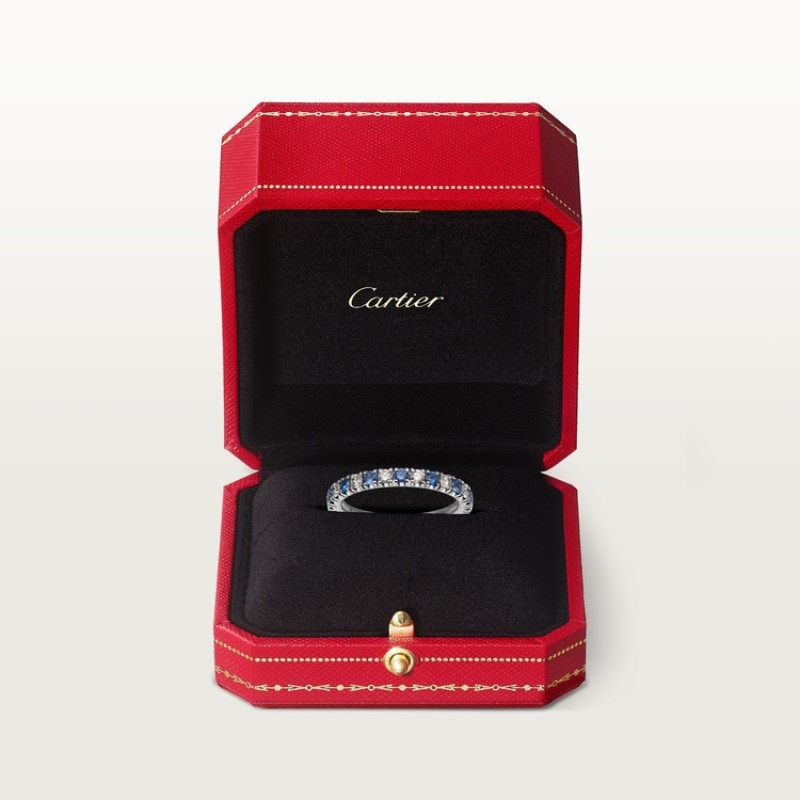 Etincelle de Cartier wedding band, 2.6 mm width, paved