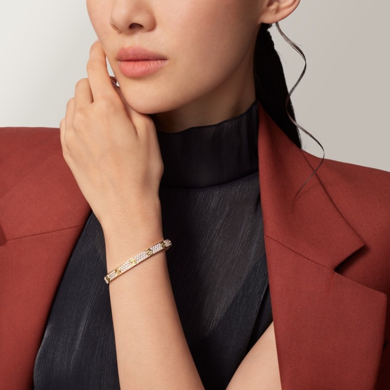 Cartier LOVE bracelet, classic model, paved Cartier LOVE bracelet, classic model, paved