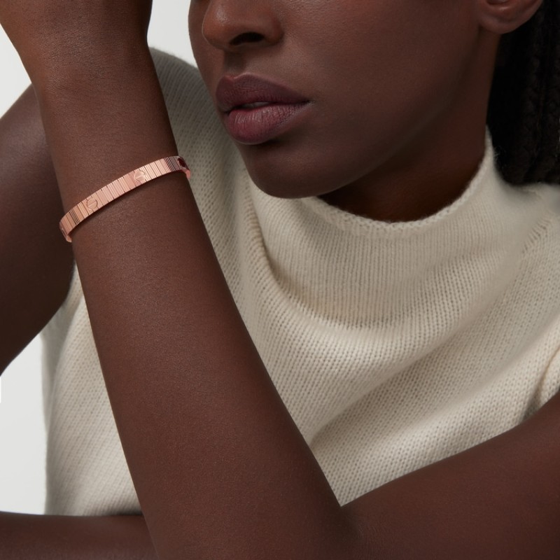 Cartier LOVE Unlimited Bracelet, flexible