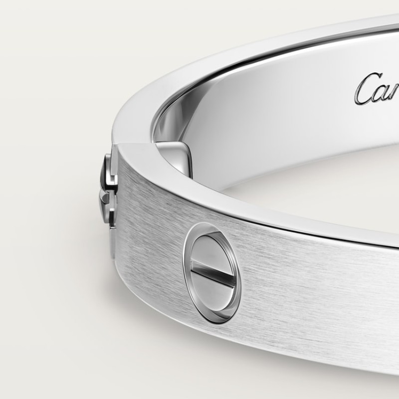 LOVE bracelet, classic model, brushed, 4 diamonds LOVE bracelet, classic model, brushed, 4 diamonds