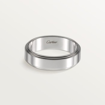 Cartier d’Amour wedding ring, 6 mm width
