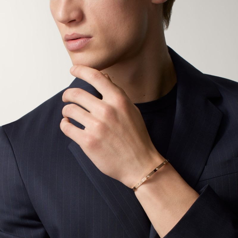 Cartier LOVE bracelet, small model, 10 diamonds Cartier LOVE bracelet, small model, 10 diamonds