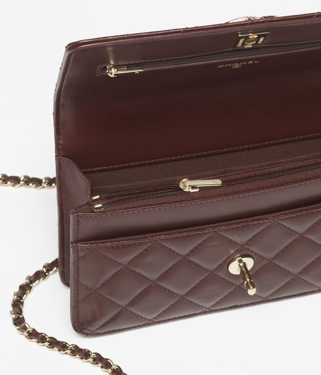 CHANEL WALLET ON CHAIN